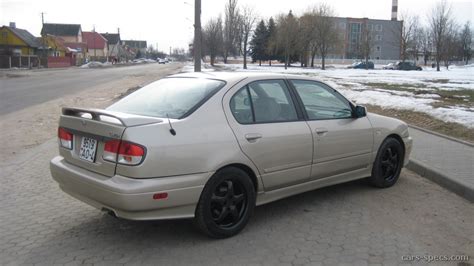 2002 Infiniti G20 Sedan Specifications, Pictures, Prices