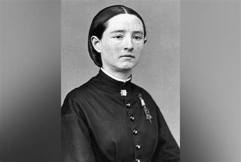 Meet Dr Mary Walker The Only Female Medal Of Honor Recipient