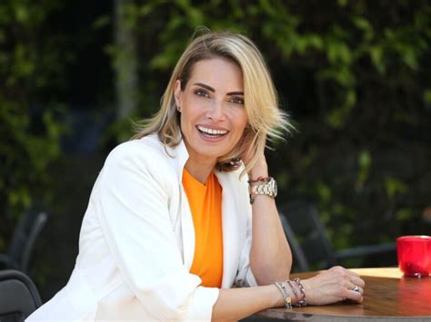 7 Hot Sexy Sarah Valentina Winkhaus Bikini Pics