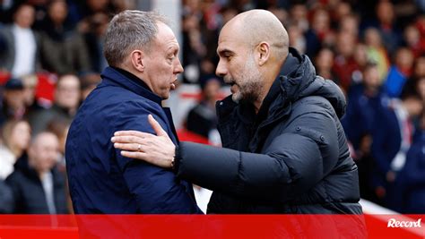 Steve Cooper Para mim o Manchester City é a melhor equipa do Mundo