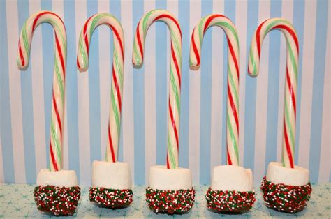 Holiday Sparkle Hot Chocolate Dippers