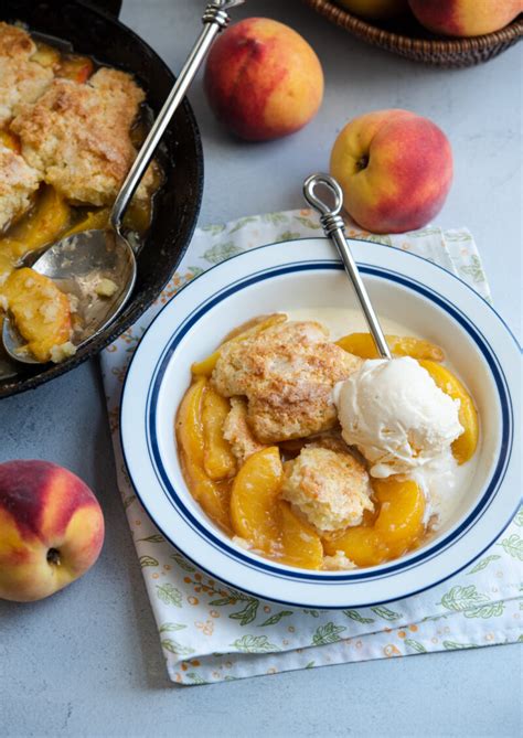 Old Fashioned Peach Cobbler With Fresh Peaches Beyond Kimchee