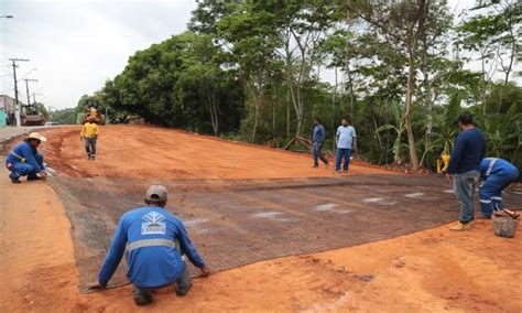 Prefeitura de Rio Branco realiza obra de contenção na rua Joaquim