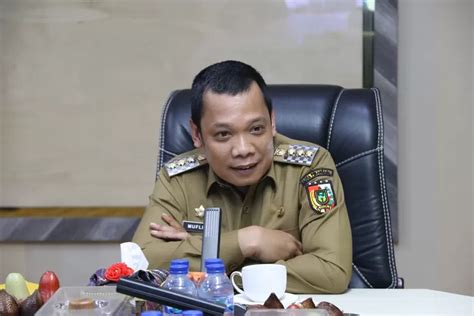 Hingga Agustus Asn Pemko Wajib Pakai Baju Melayu Haluan Riau