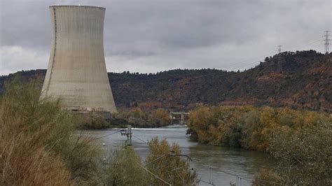 Aturats Els Dos Reactors De La Nuclear D Asc Arran D Una Avaria Amb