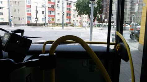 Autobus Linie A Im Bezirk In Wien Youtube