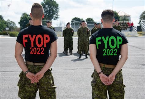 First Year Rmc Cadets Arrive On Campus Ygk News Your Kingston Your