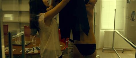 Naked Unknown In Puerto Ricans In Paris