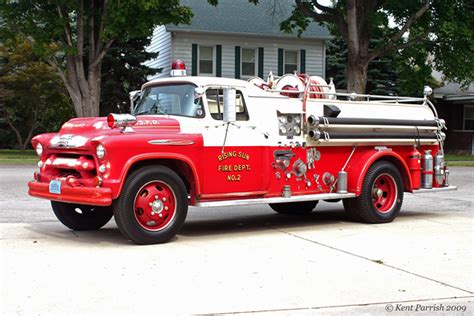 Retired Rigs IndianaFireTrucks