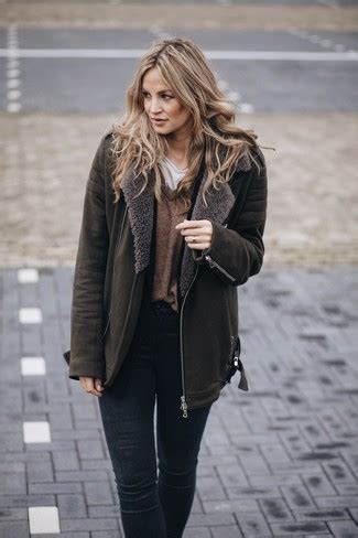 Welche enge Jeans mit olivgrüner Jacke zu tragen 24 Casual Herbst