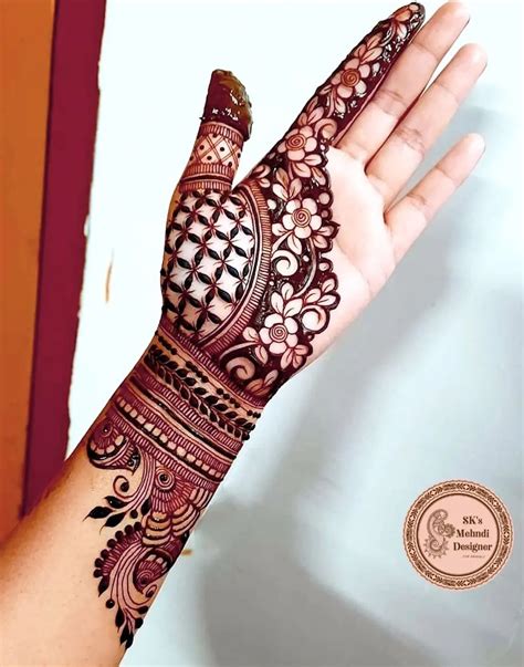 160 Simple Mehndi Designs Perfect For Minimalist Brides Shaadiwish