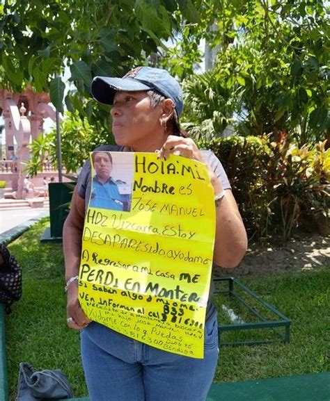 Madre de familia busca a su hijo desaparecido en Monterrey Nuevo León