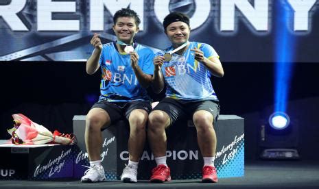 Momen Apri Fadia Juara Malaysia Open 2022 Republika Online