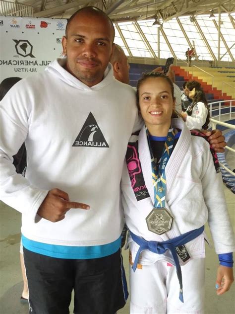 Priscila Vital Conquista Medalha De Prata No Sul Americana De Jiu Jitsu