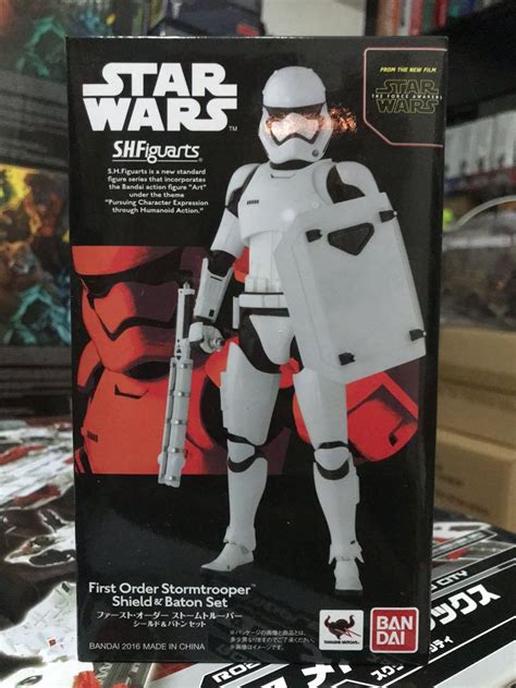 SHF S H Figuarts First Order Stormtrooper Shield Baton Set Star Wars