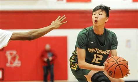 Basketball Top5 影台灣男籃有機會了！台裔好手6月將拿到台灣護照 已收到三所ncaa一級大學獎學金