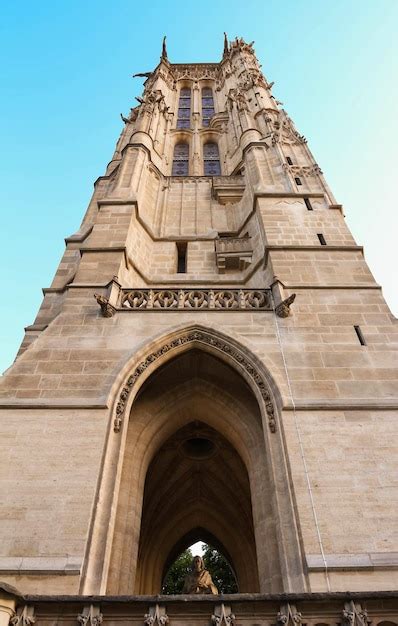 La Torre G Tica Saintjacques Par S Francia Foto Premium