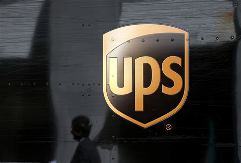 Business and Shipping Services at The UPS Store in Arlington 8