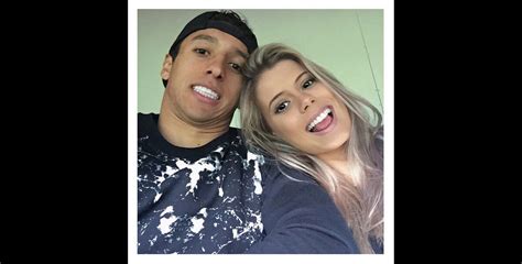 Photo Marquinhos Et Carol Cabrino Leur Selfie R Alis Au Parc Des