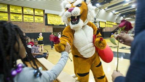 Former Gilbert Tiger Navey Baker tries sports mascots' anonymous side