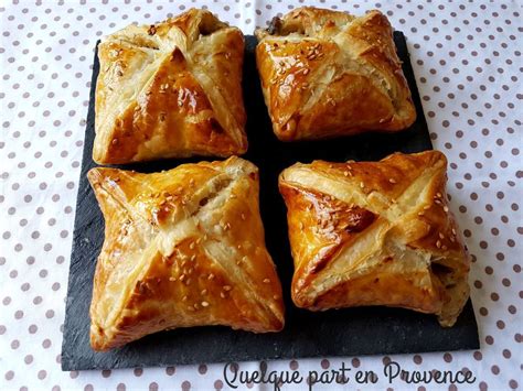 FEUILLETES AUX CHAMPIGNONS ET COMTE Quelque Part En Provence