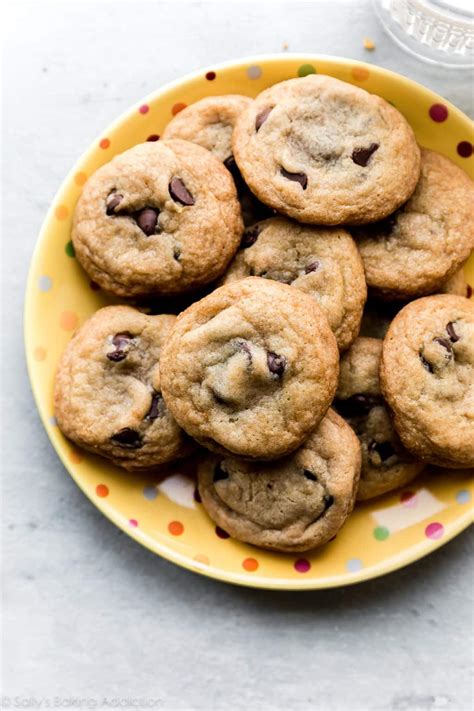 Crispy Chocolate Chip Cookies Sallys Baking Addiction