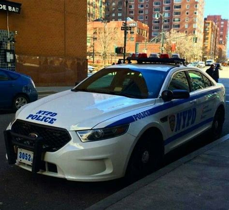 Nypd Ford Interceptor Police Cars Old Police Cars Ford Police