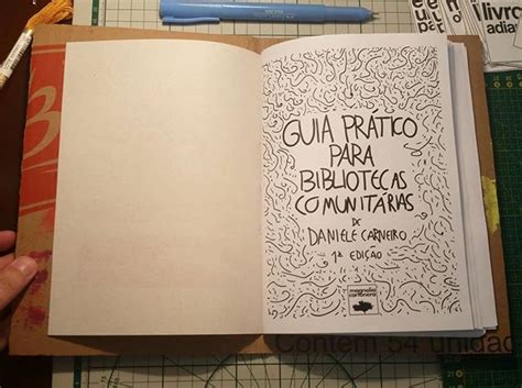 O livro Guia Prático para Bibliotecas Comunitárias foi pensado e