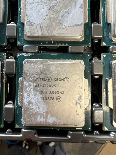 Yahoo Intel Xeon E V Sr Lg Cpu