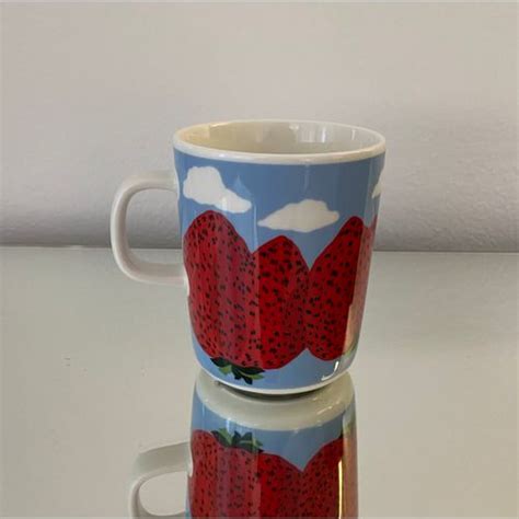 Oiva Mansikkavuoret Mug Dl White Red Blue Franckly