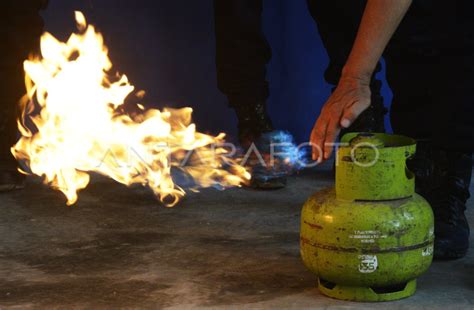 gas tube leakage handling simulation antara foto