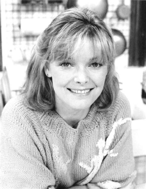 classify valerie curtin  cousin jane curtin