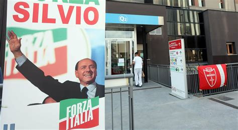 Berlusconi Uscito Dalla Terapia Intensiva Come Sta L Ex Premier Il