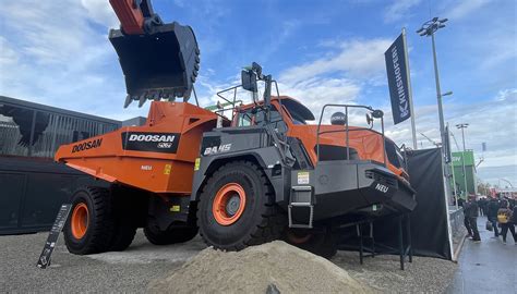 Doosan Lanza El Nuevo Adt Da En Bauma Partes Repuestos Y