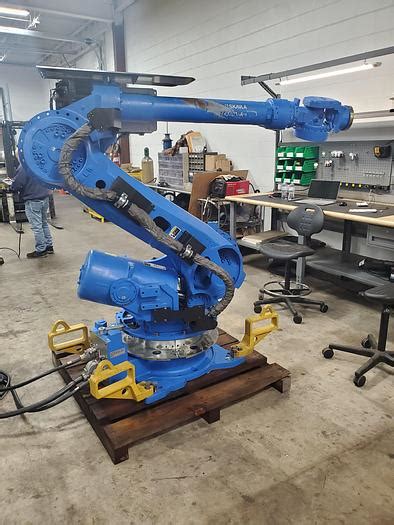 Used Yaskawa Motoman Mh Industrial Robot With Dx Controller