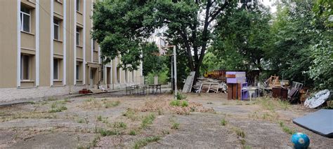 an abandoned school yard : r/LiminalSpace