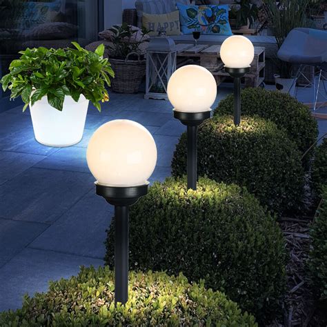 Er Set Led Solare Luci Plug In Sfere Bianco Veranda Cortile Esterno