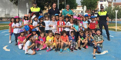 Estudiantes De Hermanos Carvajales Participan En Una Jornada Sobre