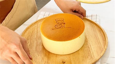 Fluffy Japanese Cheesecake Youtube Japanese Cheesecake Recipes Japanese Jiggly Cheesecake