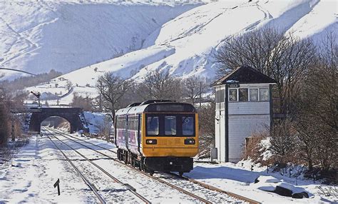 Northern Rail Class Pacer Uk Northern Rail Old Trains Train