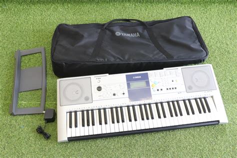 Yamaha Portatone Psr E323 Digital Keyboard ヤマハ ポータトーン ポータブルデジタルキーボード 鍵盤楽器 音楽 演奏 003femd63 ヤマハ