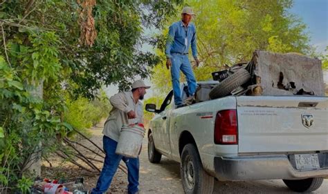 SACAN MÁS DE 9 TONELADAS DE CACHARROS DE PATIOS DE VIVIENDAS RURALES