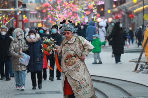 多图直击｜大年初四：张家口大境门庙会有点人挤人张家口新闻网