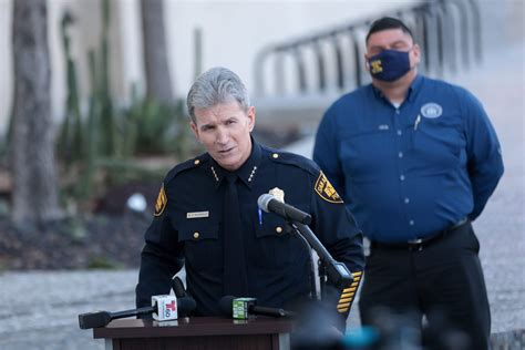 Amid petition turmoil, Police Chief William McManus welcomes new union