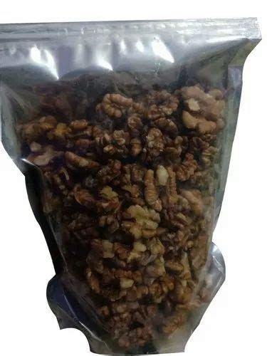 A Grade Organic Walnut Giri Packaging Type Vacuum Bag Packaging Size