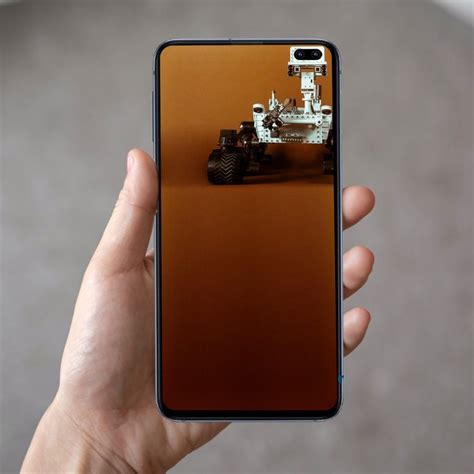 Galaxy S10 E S10 Ganham Papéis De Parede Que Destacam Furo Na Tela Celular