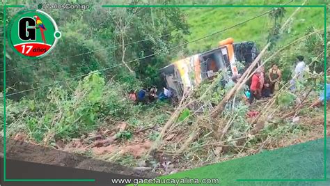 Bus Cae A Abismo Y Deja Siete Muertos Y Heridos Gaceta Ucayalina