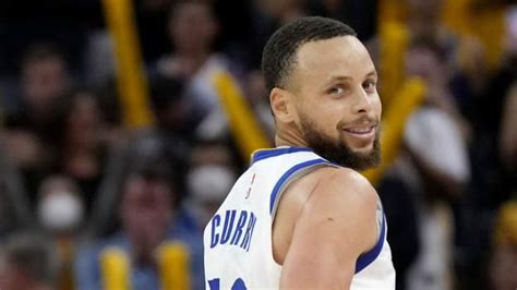 Nba Play Offs Golden State Warriors Hold Off Elimination With Win Over Los Angeles Lakers Bbc