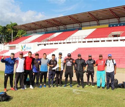 Con rotundo éxito culminó curso de actualización de entrenadores B y C