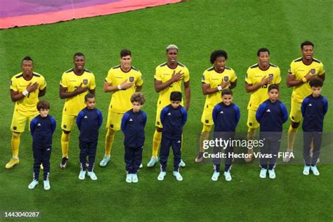 Ecuador National Anthem Photos and Premium High Res Pictures - Getty Images